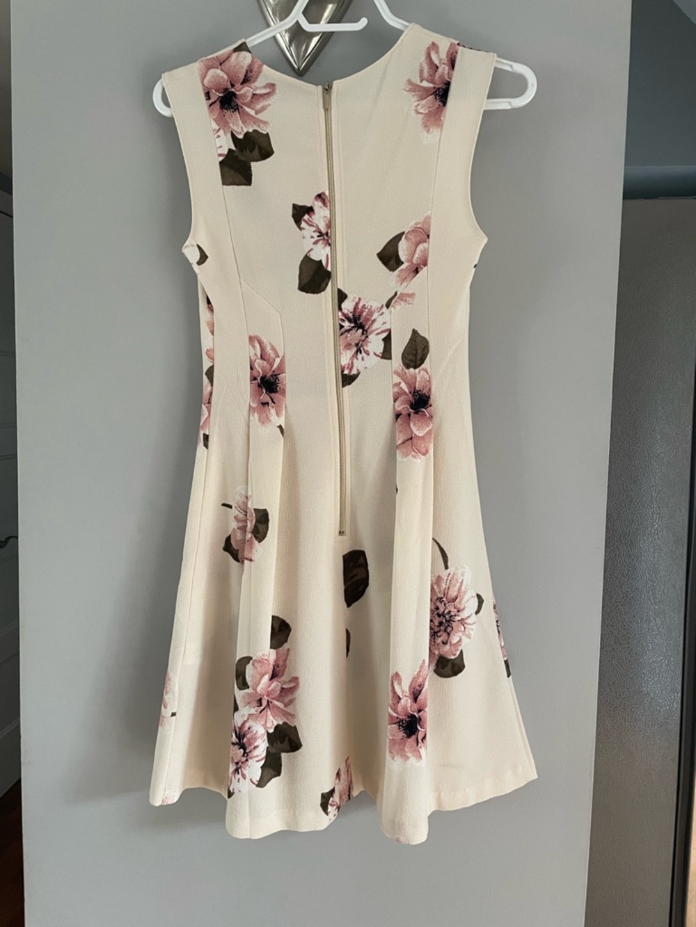 Dynamite Cream Sleeveless Mini Dress with Pink Floral Print - Picture 4 of 4